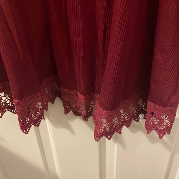 Knit top with crochet lace trim - Picture 3 of 5